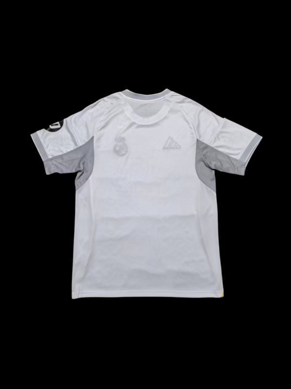 25-26 Real Madrid Home Fan Edition Jersey - Image 2