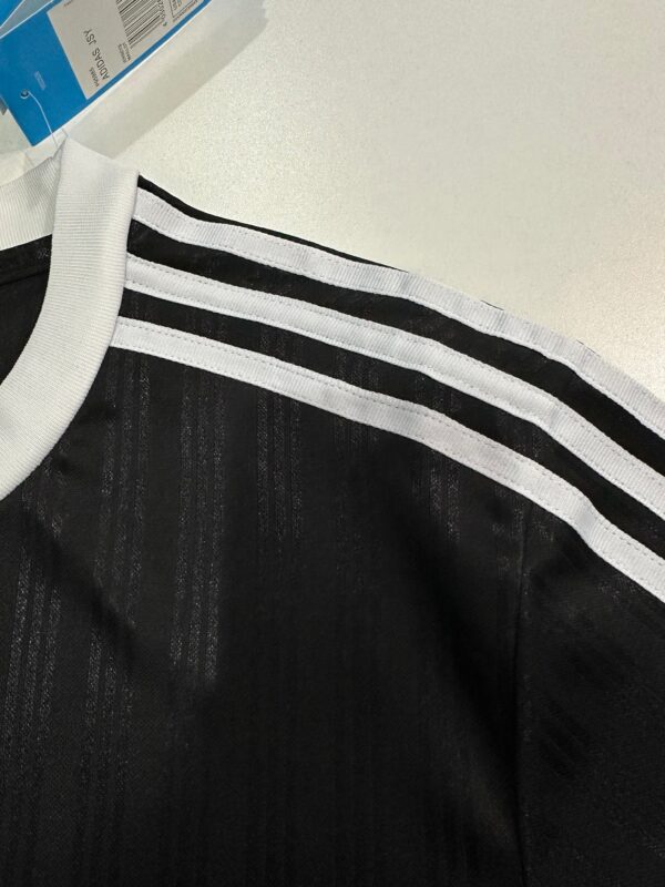 25 26 Adidas Clover Black - Image 2