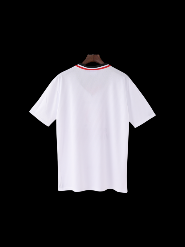 9697 Manchester United away retro jersey - Image 2