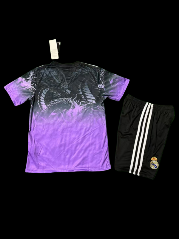 2526 Real Madrid Special Edition Set - Image 2